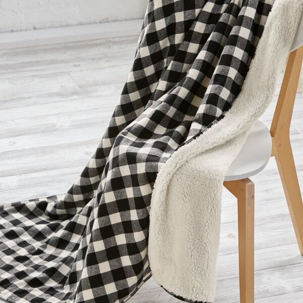 Everest Blanket Thumbnail